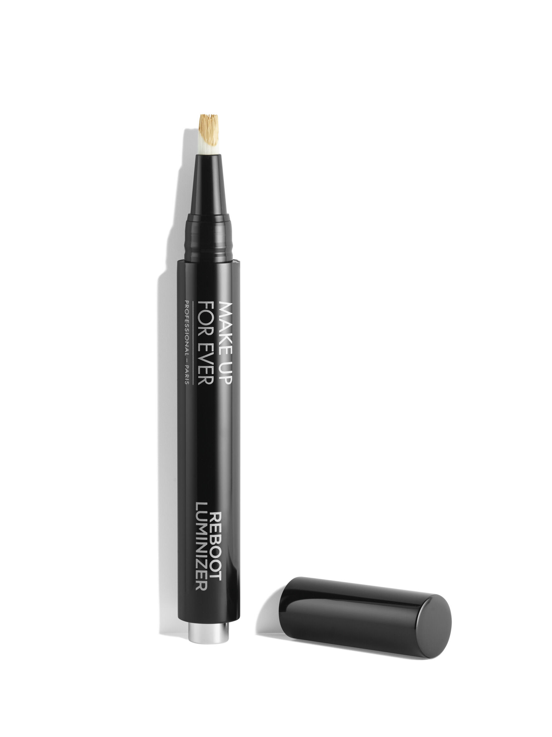 قلم الاضاءة ريبوت