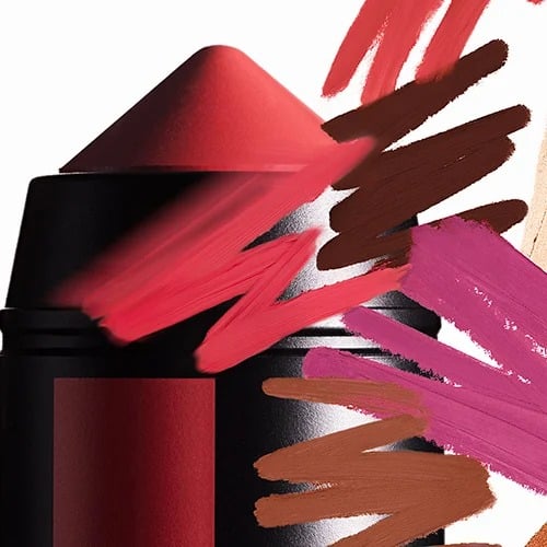 Shimmery or semi-matte look