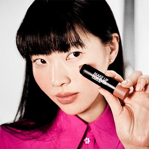 Multi-use : cheeks, eyes or lips