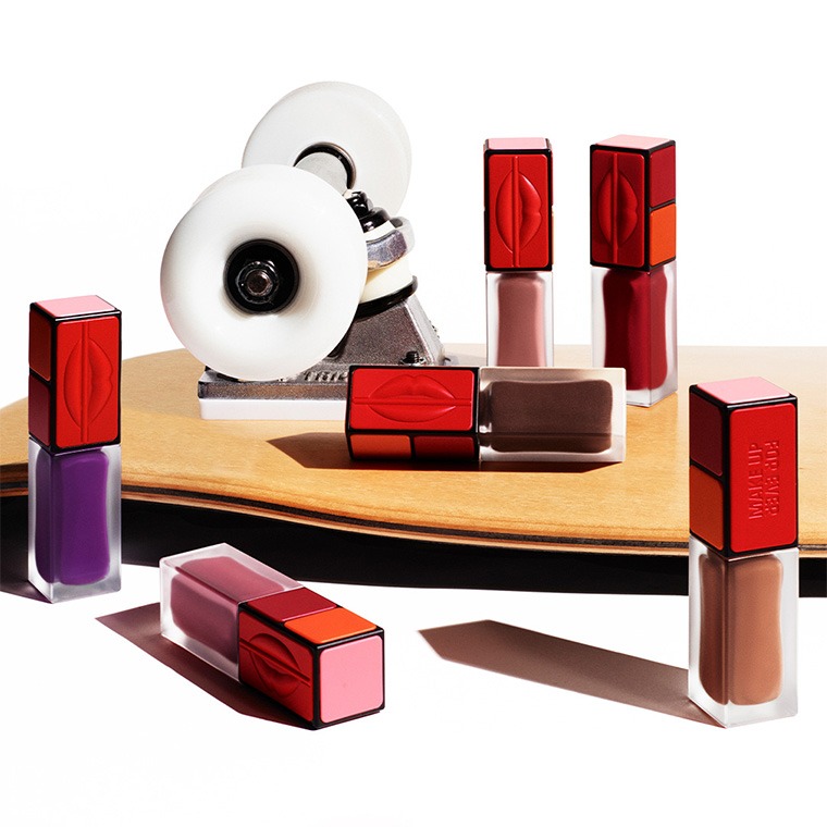 Shimmery or semi-matte look